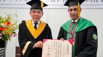 جامعة هيروشيما اليابانية تمنح وزير التعليم درجة الدكتوراه الفخرية في احتفالية خاصة